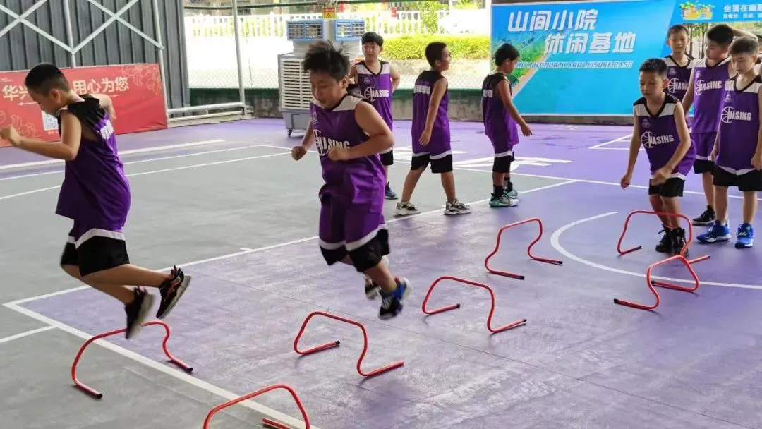 篮球小学生基本功训练教学反思怎么写_0